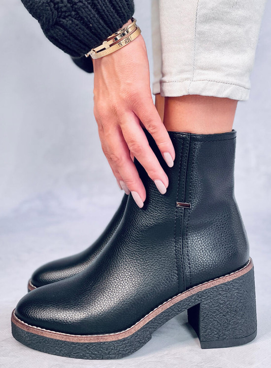 Botki na kauczukowym obcasie black