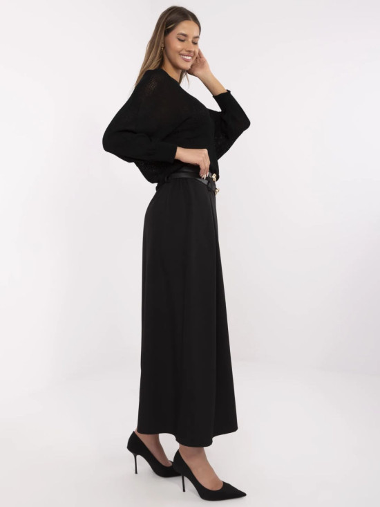 Elegancka czarna maxi spódnica