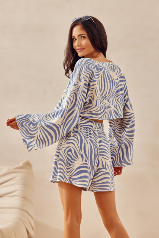 Bluzka crop z lnem Bianca – niebieska