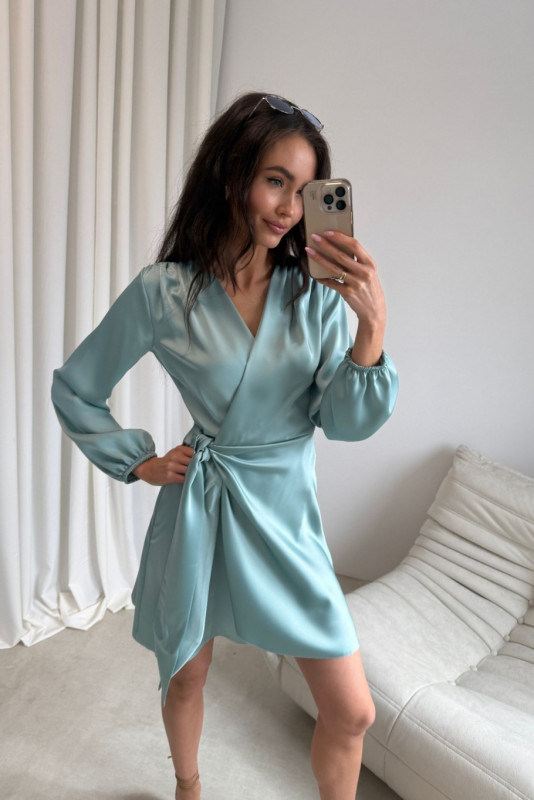 Catlin – miętowa mini sukienka