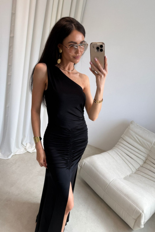 Czarna sukienka maxi