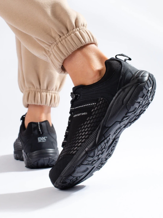Damskie buty trekkingowe na grubej podeszwie DK czarne