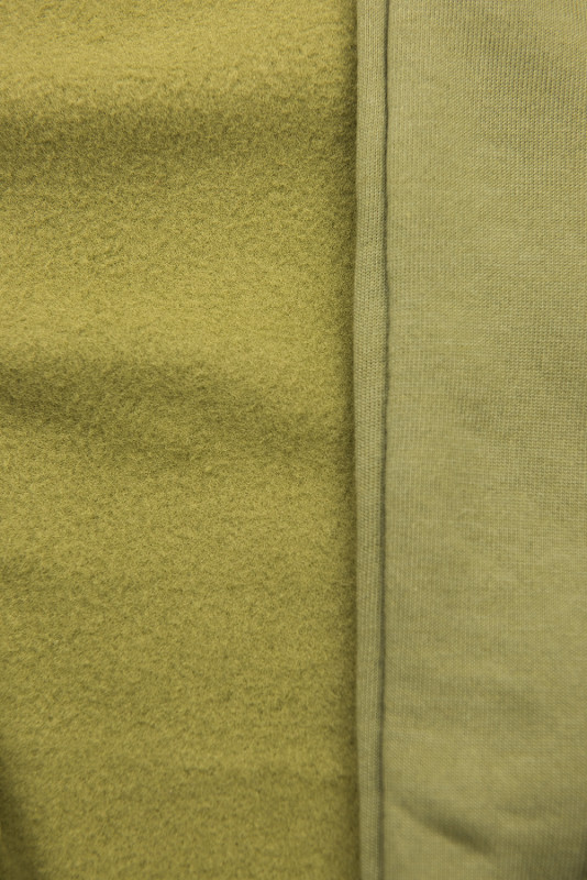 Khaki długa bluza  z zapięciem na zamek