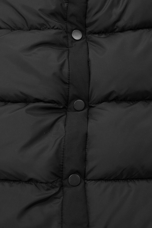 Szara długa kurtka zimowa z futerkiem