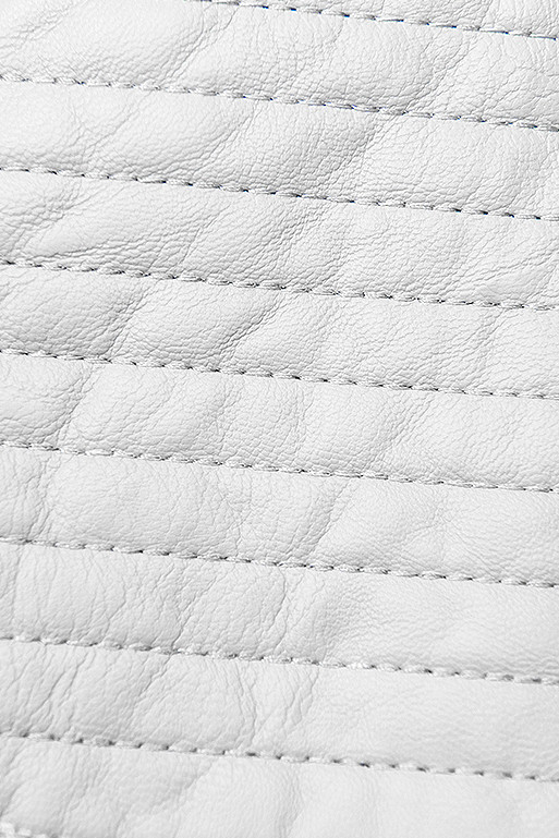 Biała motocyklowa ramoneska