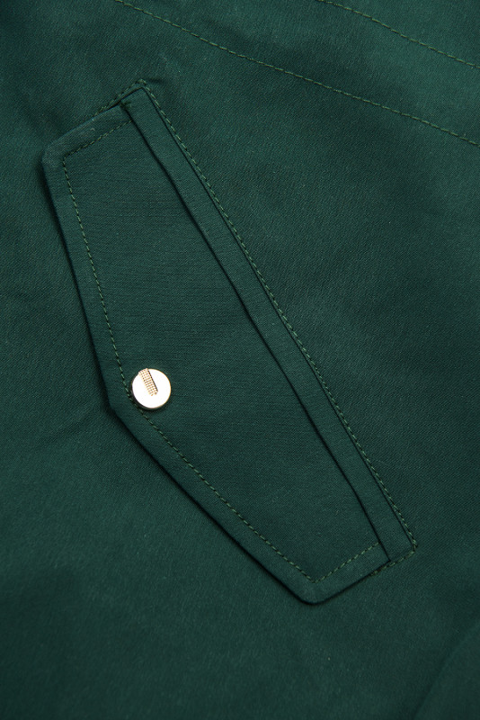 Ciemnozielona parka w kropki