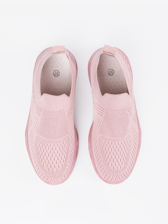 Różowe buty sportowe
