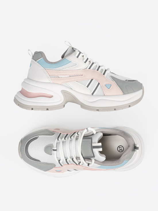 Pastelowe buty sportowe na platformie