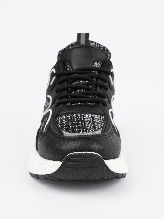 Czarne sneakersy damskie z ozdobnymi wstawkami