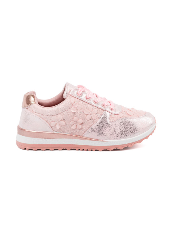 Różowe sneakersy z kwiatowym motywem