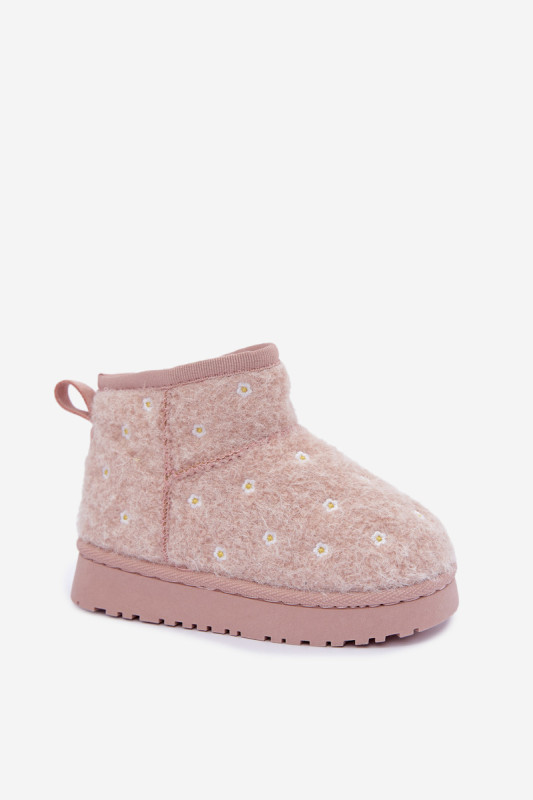 Różowe śniegowce z drobnymi kwiatkami i futerkiem