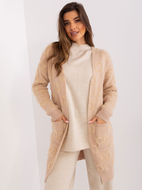 Beżowy kardigan z kieszeniami