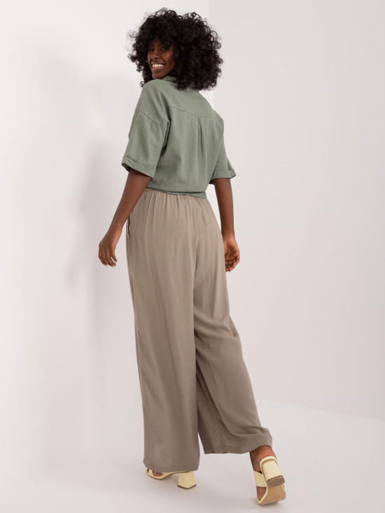 Stylowe palazzo spodnie w khaki