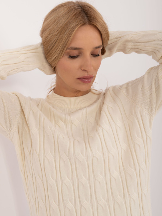 Elegancki ecru sweter z długim rękawem