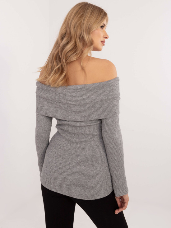 Elegancki szary sweter z długim rękawem