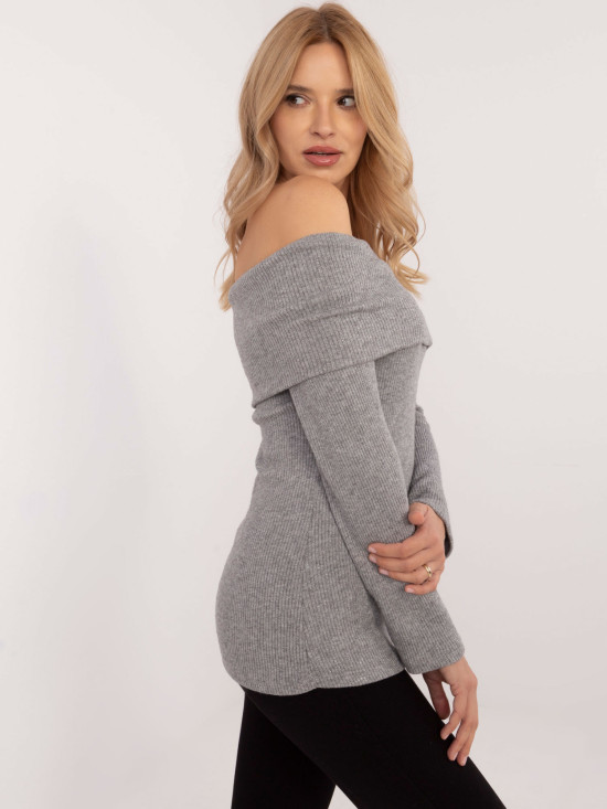 Elegancki szary sweter z długim rękawem
