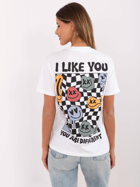 Biały t-shirt z nadrukiem