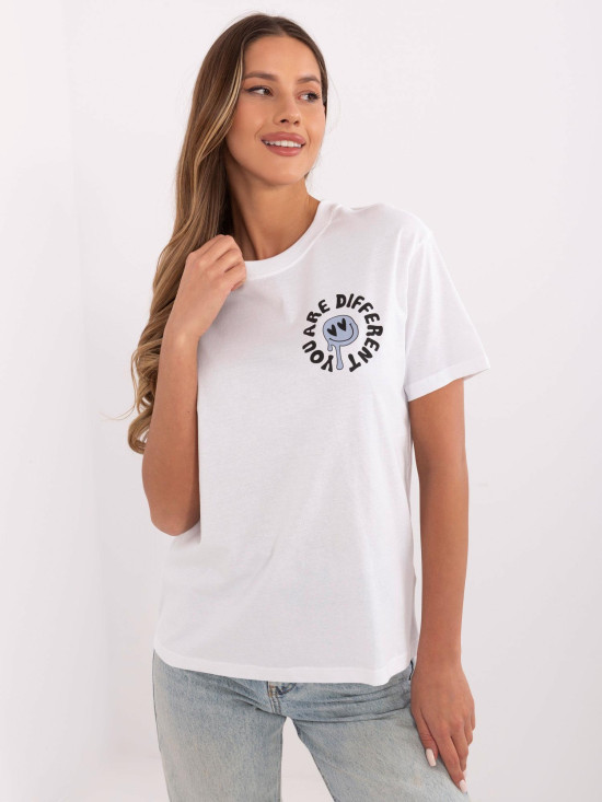 Biały t-shirt z nadrukiem
