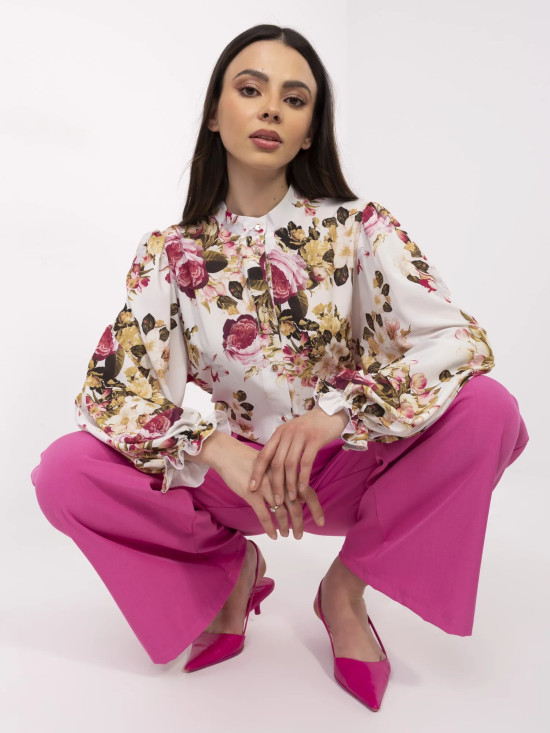 Elegancka bluzka w kwiaty