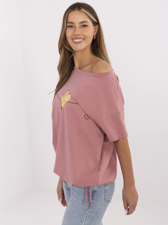 Stylowe t-shirt z krótkim rękawem w ciemnoróżowym