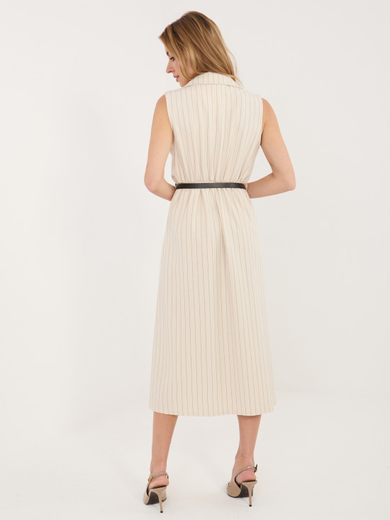 Beżowa rozkloszowana sukienka midi z paskiem i kołnierzykiem
