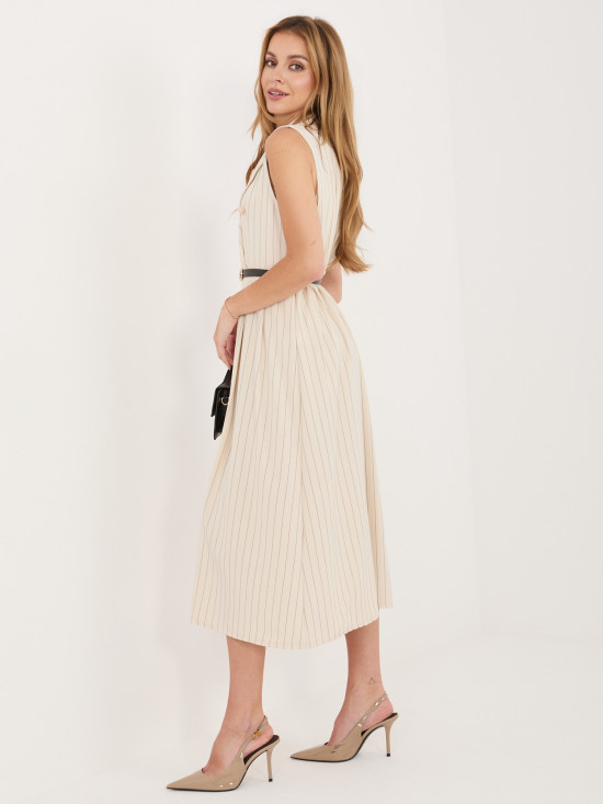 Beżowa rozkloszowana sukienka midi z paskiem i kołnierzykiem