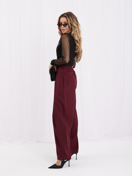 Bordowe eleganckie spodnie wide leg z wysokim stanem