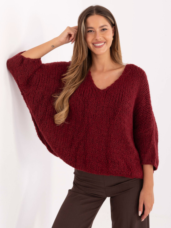 Stylowy bordowy sweter z 3/4 rękawami
