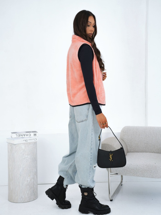 Brzoskwiniowa kamizelka futrzana