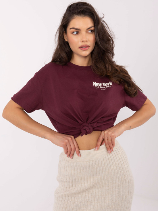 Stylowe bordowe t-shirt z krótkim rękawem