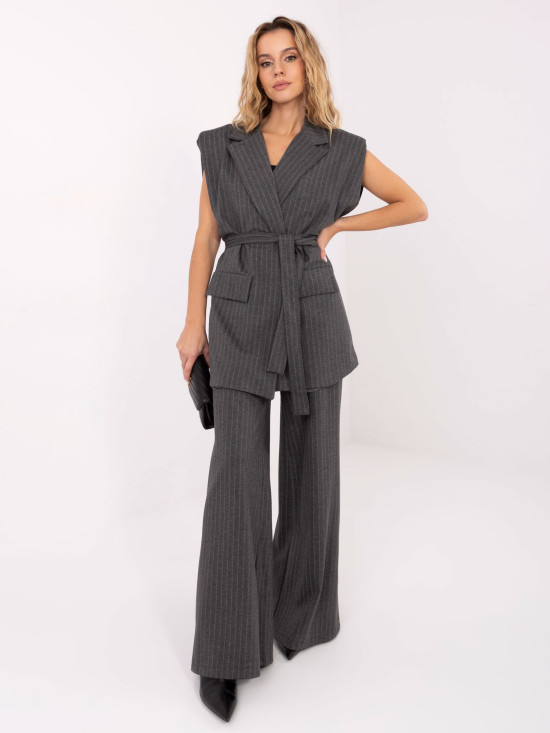 Elegancka szara kamizelka w paski z paskiem