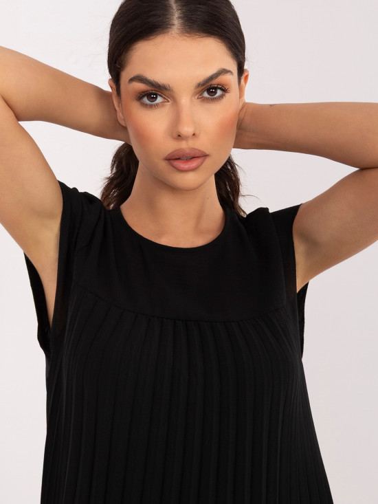 Czarna midi sukienka koktajlowa z kieszeniami