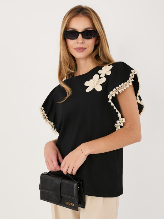 Czarna bawełniana bluzka z aplikacją