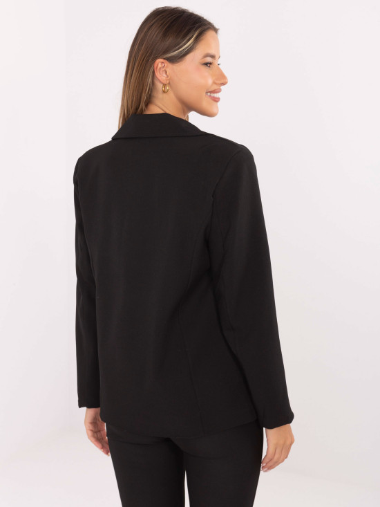 Elegancka czarna marynarka z broszką i podszewką