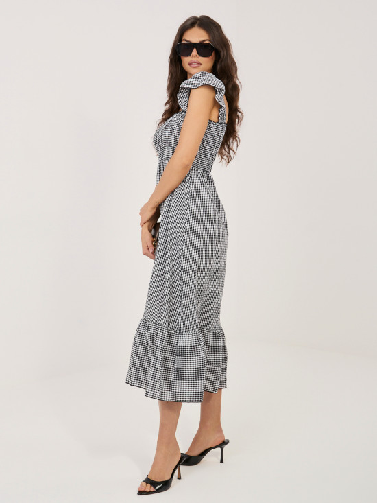 Czarna sukienka midi z falbaną i kratką