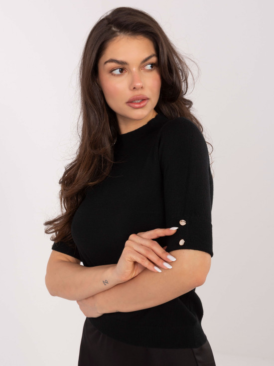 Czarny elegancki sweter z półgolfem i guzikami