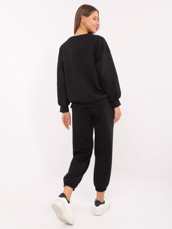 Stylowy czarny komplet