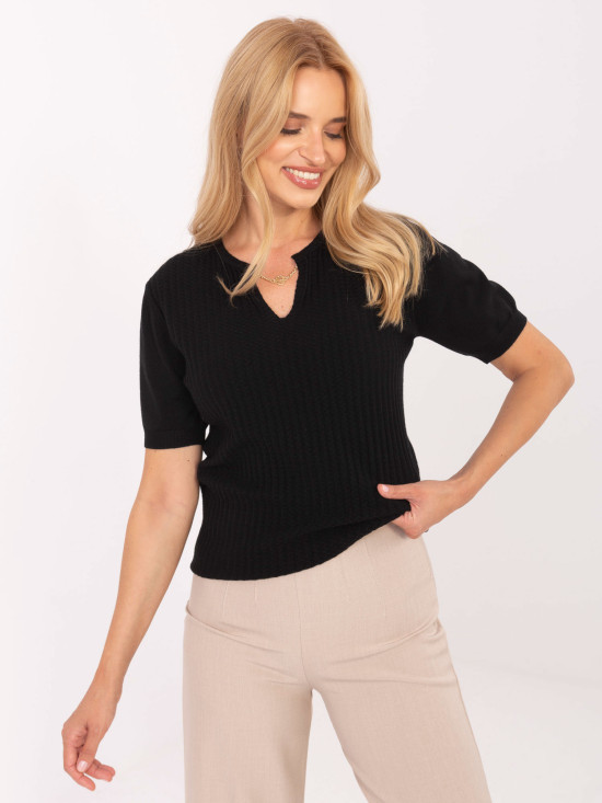 Elegancki czarny sweter z krótkim rękawem