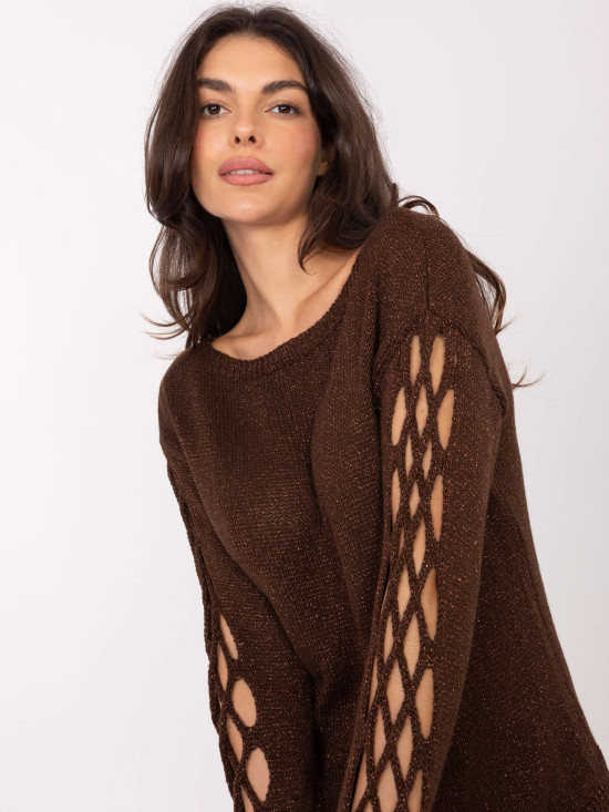 Elegancki brązowy sweter z okrągłym dekoltem