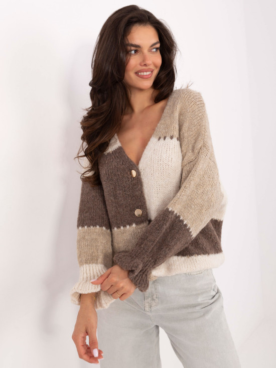 Beżowy sweter w paski z falbaną i dekoltem w serek