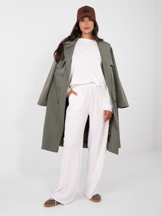 Damski komplet ecru z długim rękawem i ozdobnymi detalami