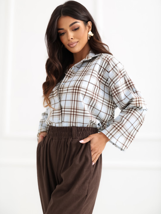 Jasnoniebieska koszula w kratkę