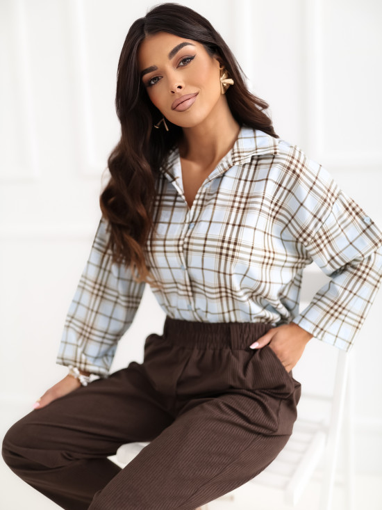 Jasnoniebieska koszula w kratkę