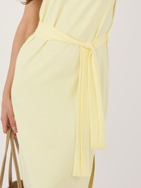 Jasnożółta bawełniana sukienka letnia z paskiem