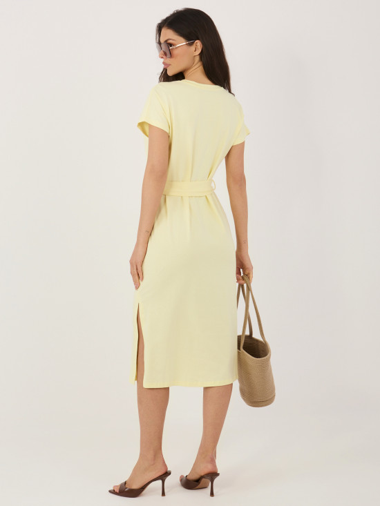 Jasnożółta bawełniana sukienka letnia z paskiem