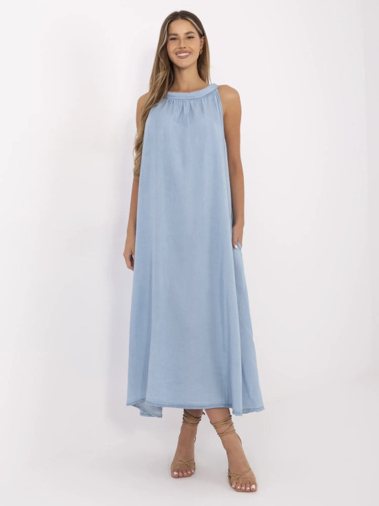 Oversize niebieska sukienka