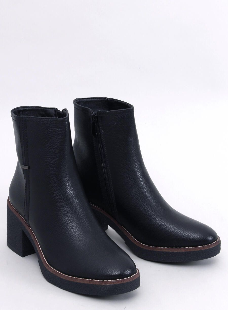 Botki na kauczukowym obcasie black