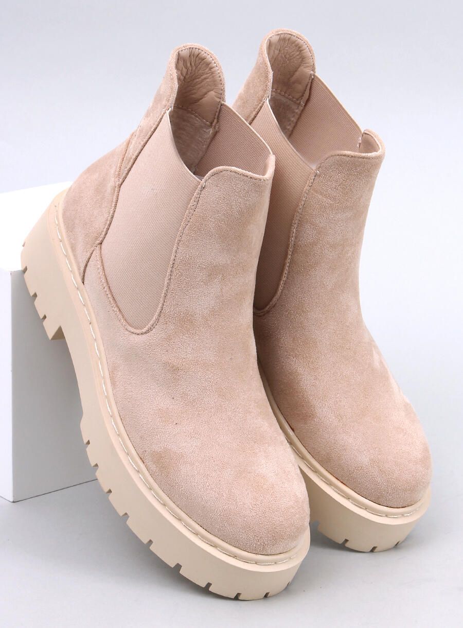 Sztyblety na platformie VILLES BEIGE