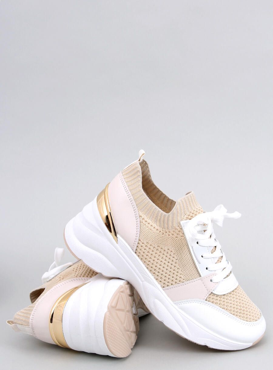 Sneakersy na koturnie beige