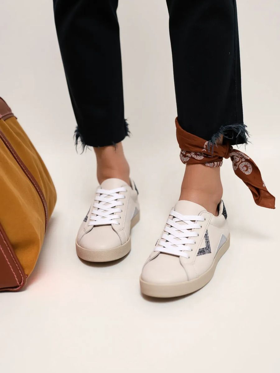 Damskie Sneakersy – Białe, Brokatowe Wstawki Sienna SILVER